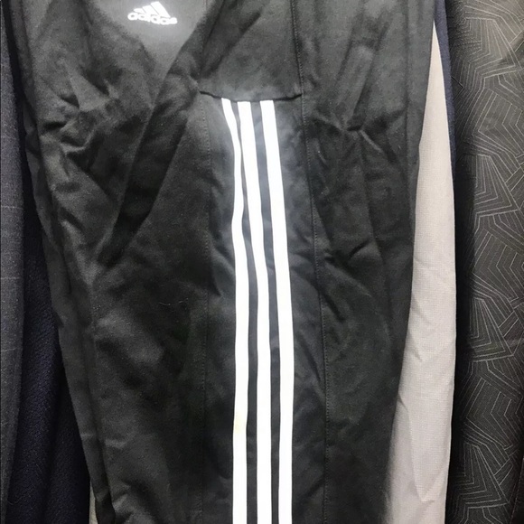NEW Adidas black Tapered fit sweatpants 3 stripes